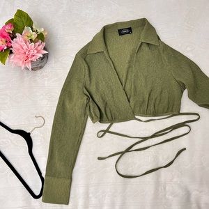 Dark green crop top- XL
